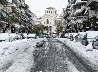 Καιρός: «Κόκκινος» συναγερμός από την Πολιτική Προστασία ενόψει της ψυχρής εισβολής – Συστάσεις στους πολίτες (video)