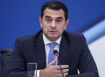 Σκρέκας: Θα δούμε μειώσεις σε προϊόντα έως και 15%