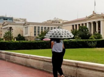 Καιρός σήμερα 20/3: Βροχές και καταιγίδες σε όλη τη χώρα – Σε ποιες περιοχές θα ενταθούν τα φαινόμενα (video)