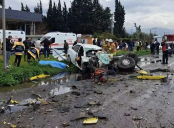 Τραγωδία στη Τουρκία: Ολόκληρη οικογένεια ξεκληρίστηκε σε σοκαριστικό τροχαίο (video)