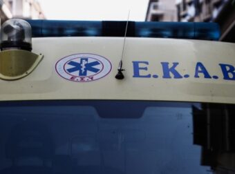 Σοβαρό τροχαίο στη Θεσσαλονίκη: Αυτοκίνητο χτύπησε και παρέσυρε ποδηλάτη – Νοσηλεύεται σε κρίσιμη κατάσταση ο 17χρονος (video)