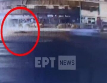 Λ. Αθηνών: Σοκάρει νέο βίντεο ντοκουμέντο με το ΙΧ που παρασύρει και εγκαταλείπει τη 17χρονη – 23’’ μετά δεύτερο αυτοκίνητο πέρασε από πάνω της (video)