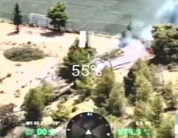 Γλυκά Νερά: Βίντεο ντοκουμέντο από τη στιγμή που ξεκινά η φωτιά  μετά την πτώση του drone