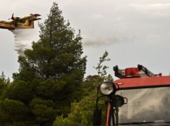 Φωτιά στην Πρέβεζα: Ήχησε το «112» – Εντολή για εκκένωση
