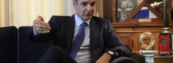 Αμείλικτος ο Μητσοτάκης: «Πιλοτικά στα σχολεία locker για τα κινητά – Μπήκε η πρώτη αποβολή σε μαθητή»