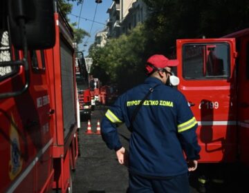 Συναγερμός στην Πυροσβεστική: Φωτιά σε κατάστημα στο Χαλάνδρι